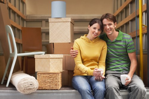 Sutton removal van for flat and apartment relocations